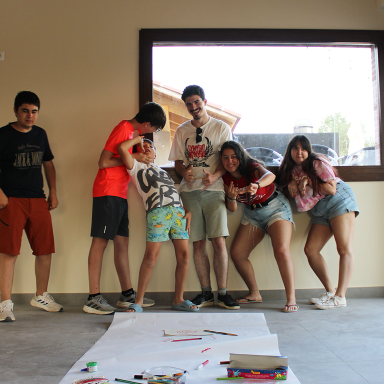 amigos-campamento-estudiotec